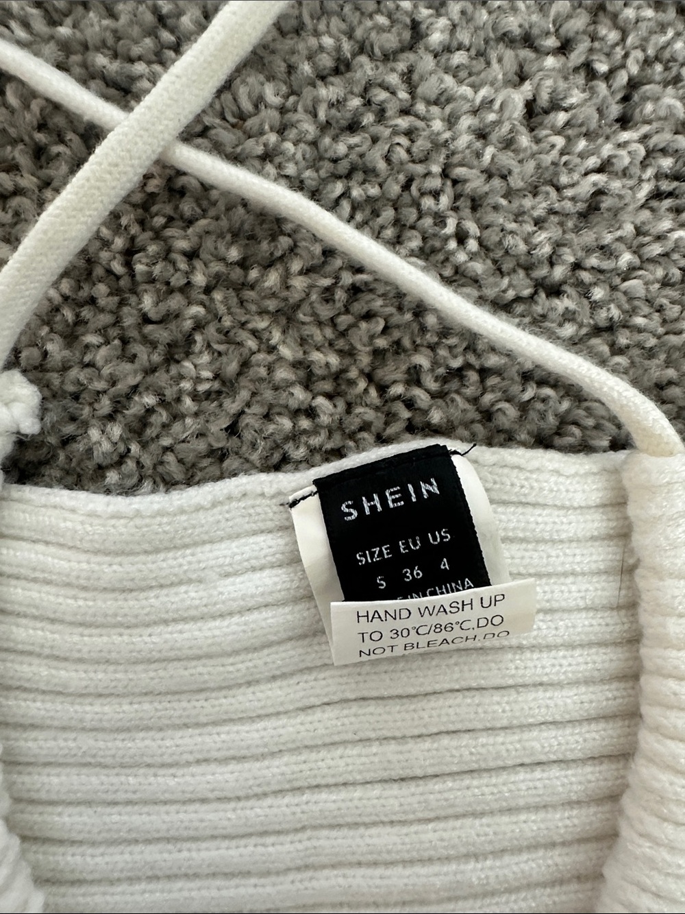 SHEIN Ribbed Knit Crop Top - Picture 2 of 2
